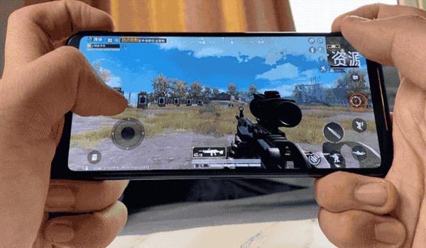 rog游戏基座玩和平精英压枪