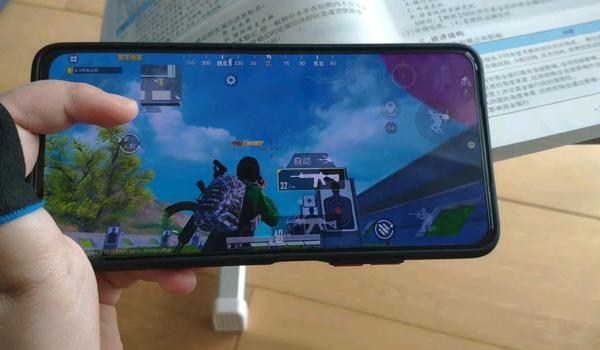 和平精英的辅助按键断触