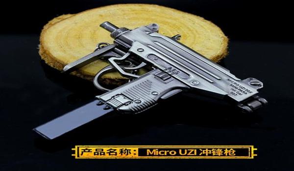 和平精英乌兹遇到辅助